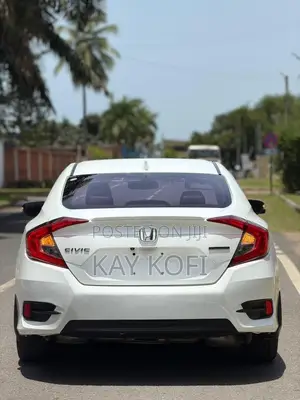 Honda Civic Touring 4dr Sedan (1.5L 4cyl) 2017 White
