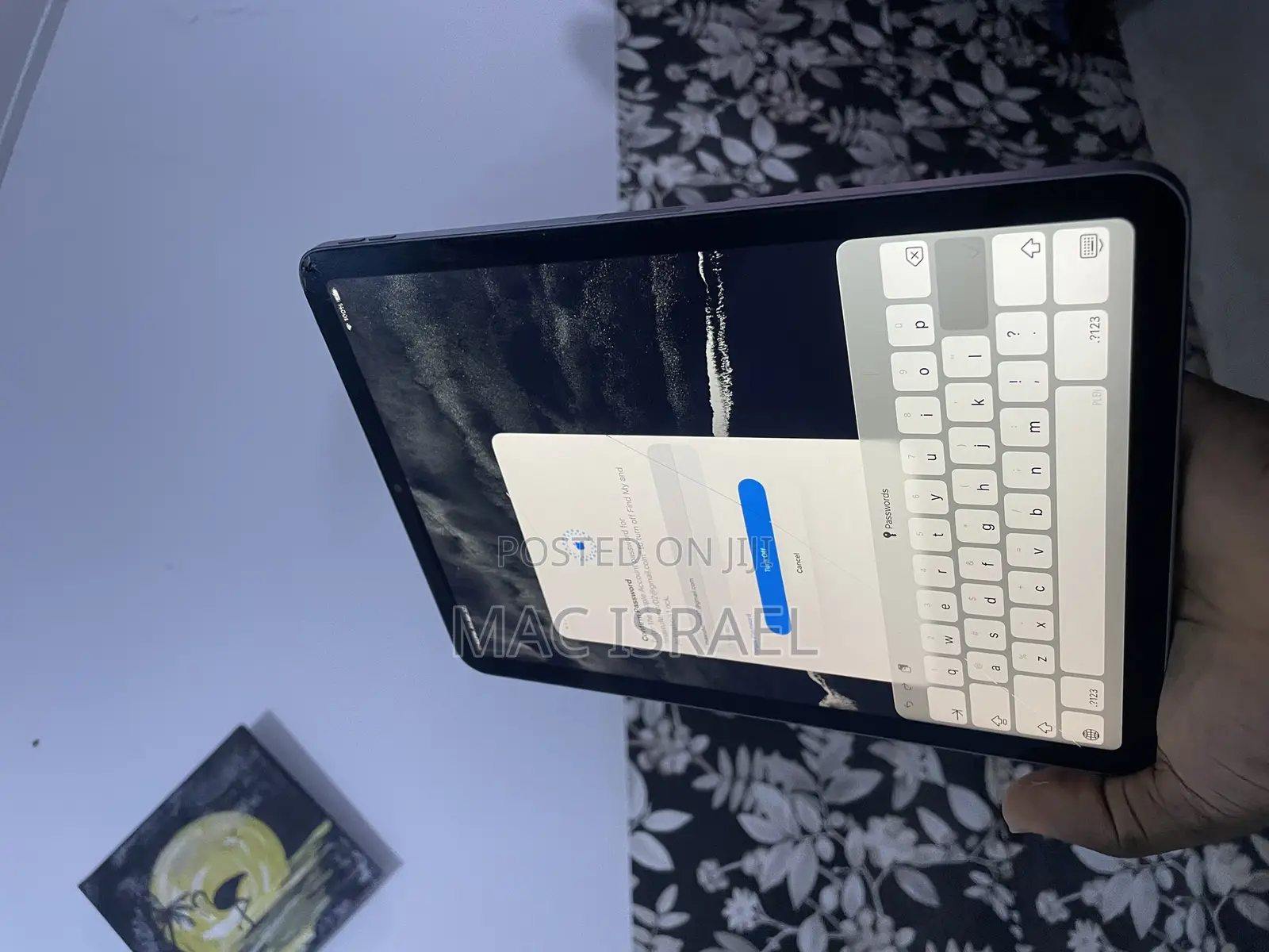 Apple iPad Air (2022) 256 GB Black