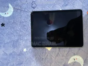 Apple iPad Air (2022) 256 GB Black