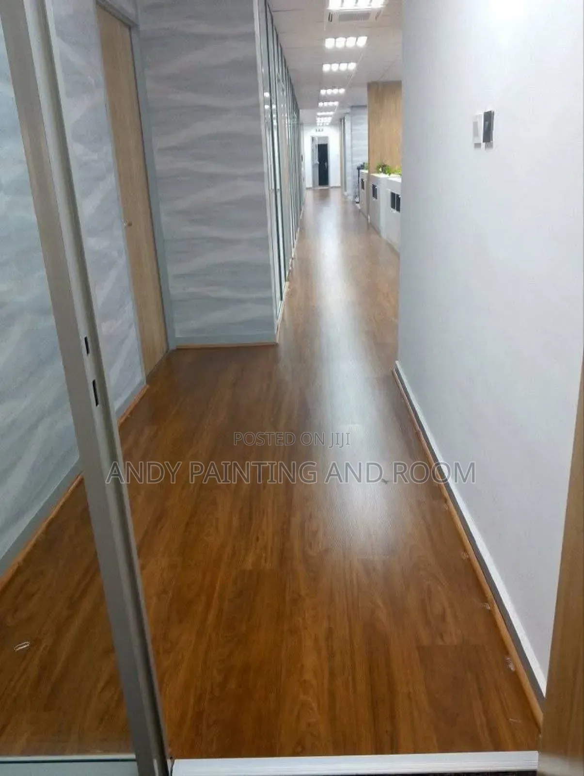 Beautiful Vinyl Flooring Installer