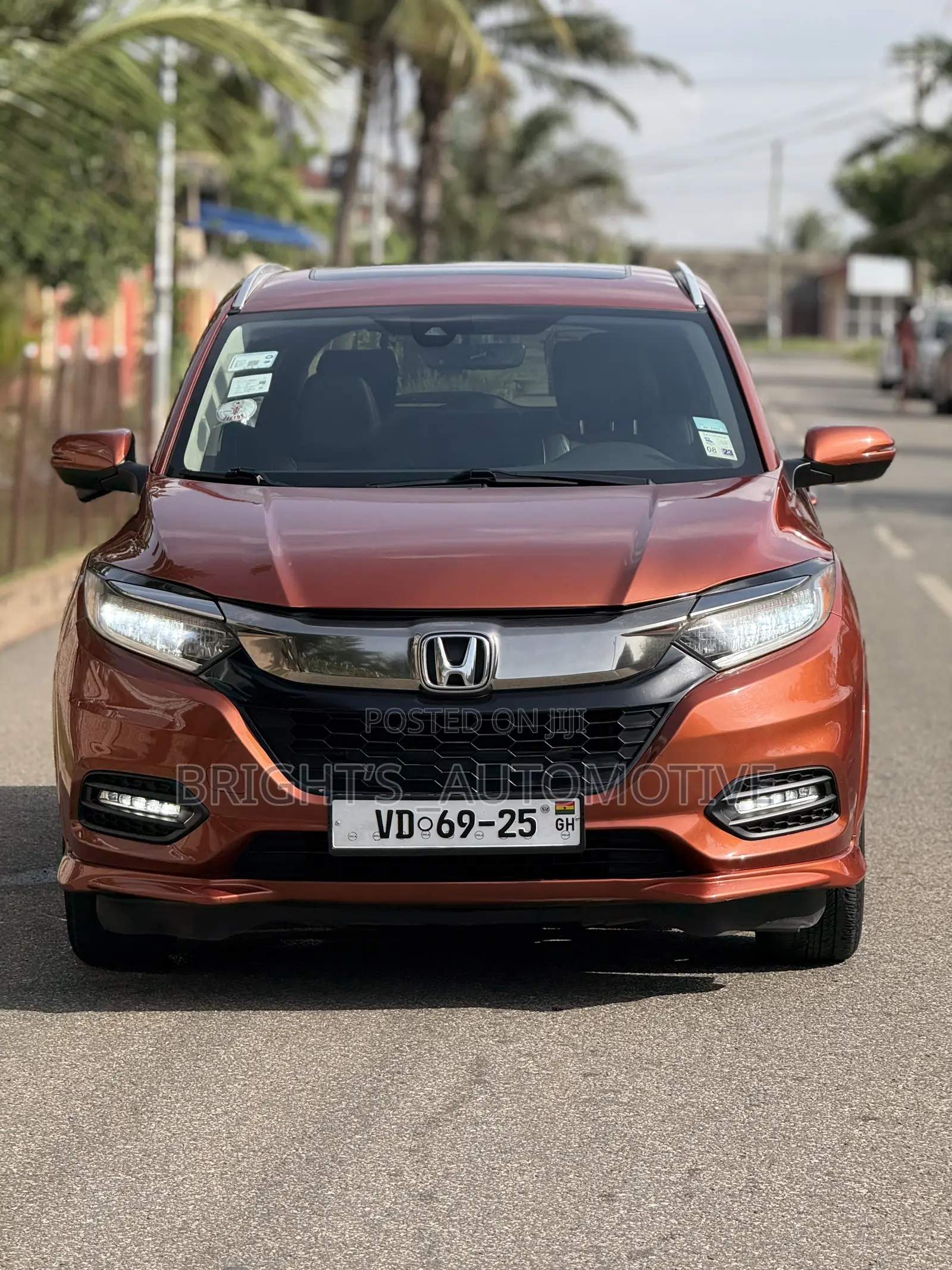 Honda HR-V Touring AWD 2020 Orange