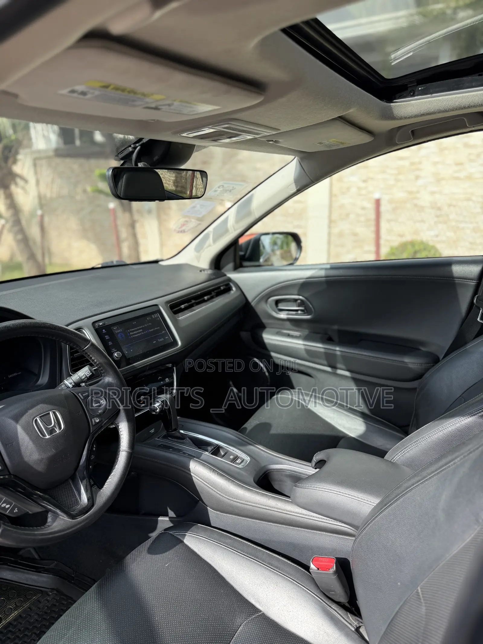 Honda HR-V Touring AWD 2020 Orange