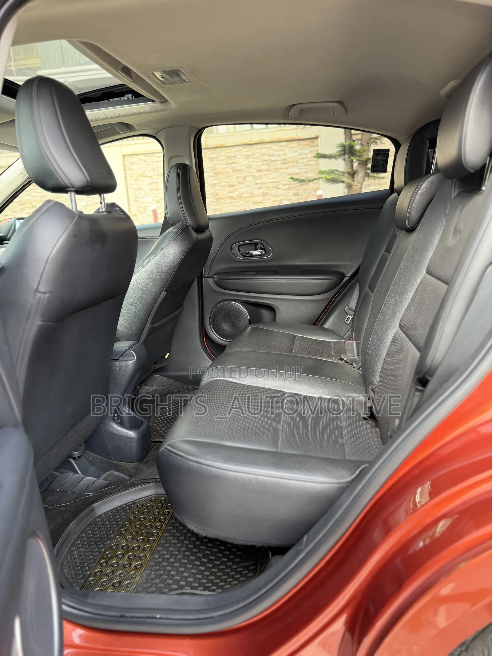 Honda HR-V Touring AWD 2020 Orange