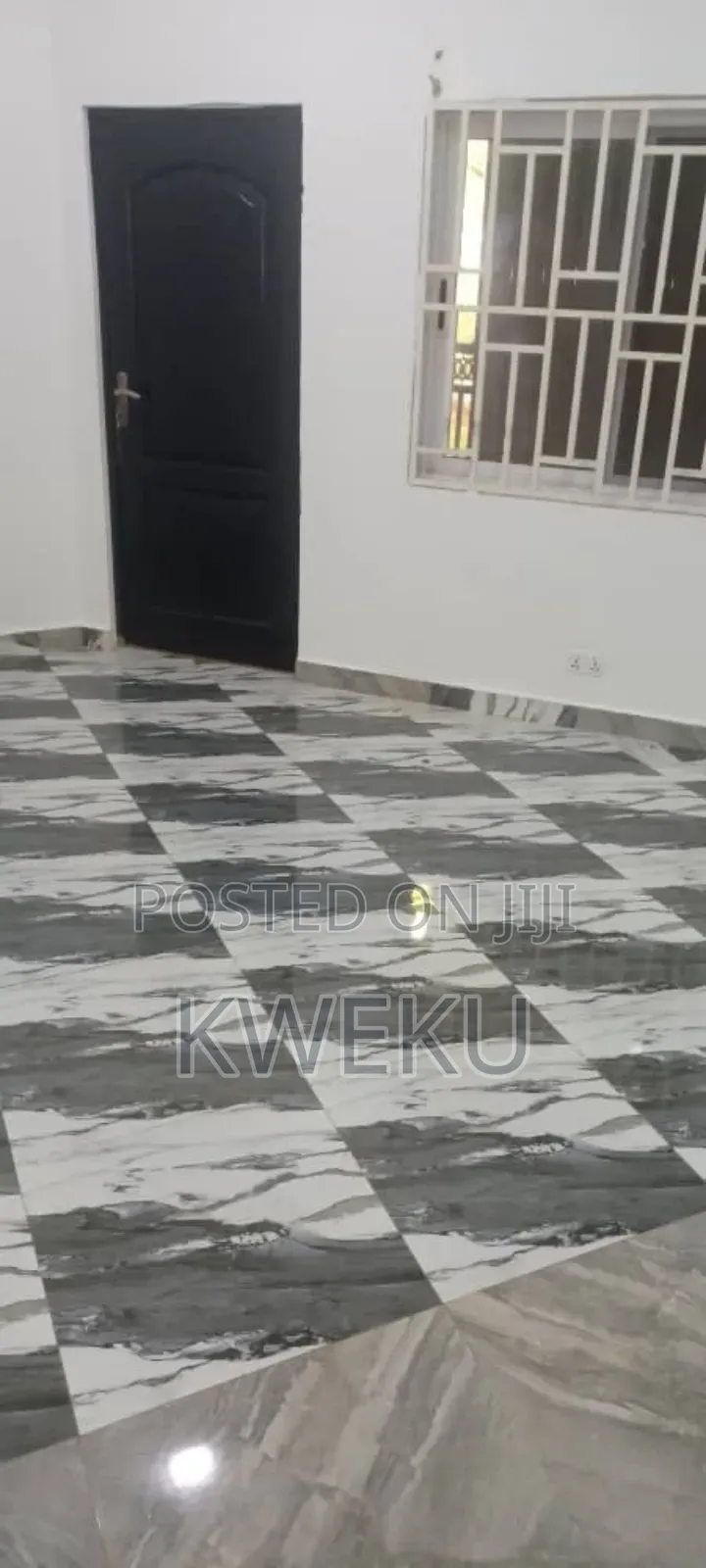 1bdrm Apartment in Estate Agency, Baatsona Total for rent