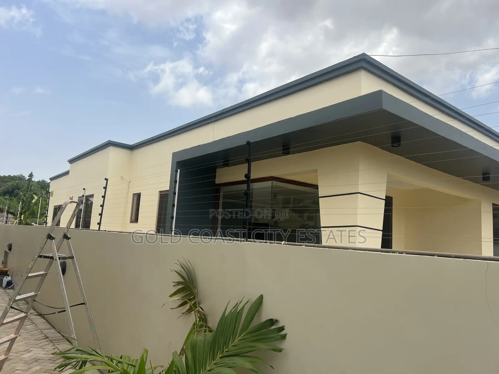 3bdrm House in Achimota for sale
