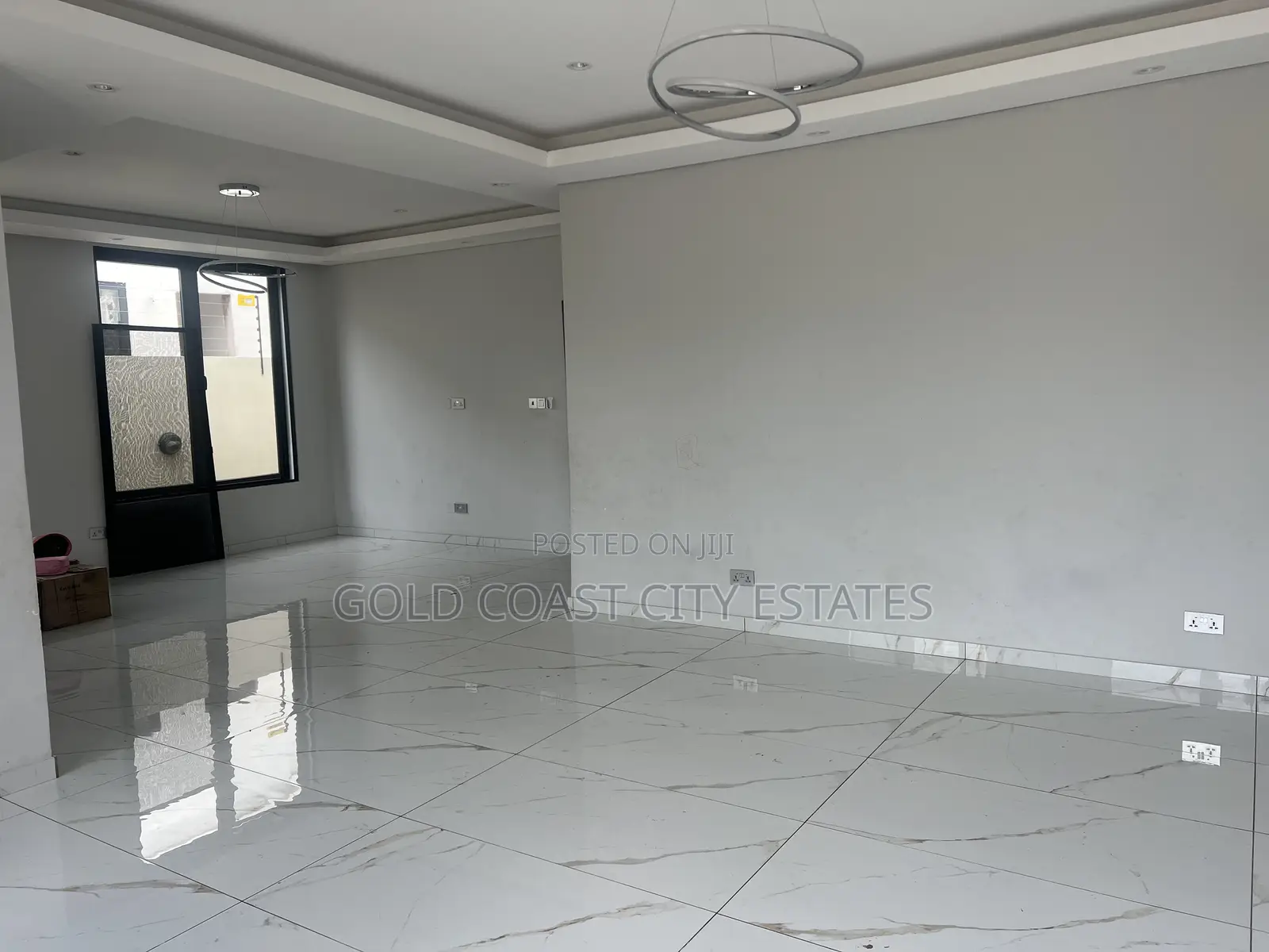 3bdrm House in Achimota for sale