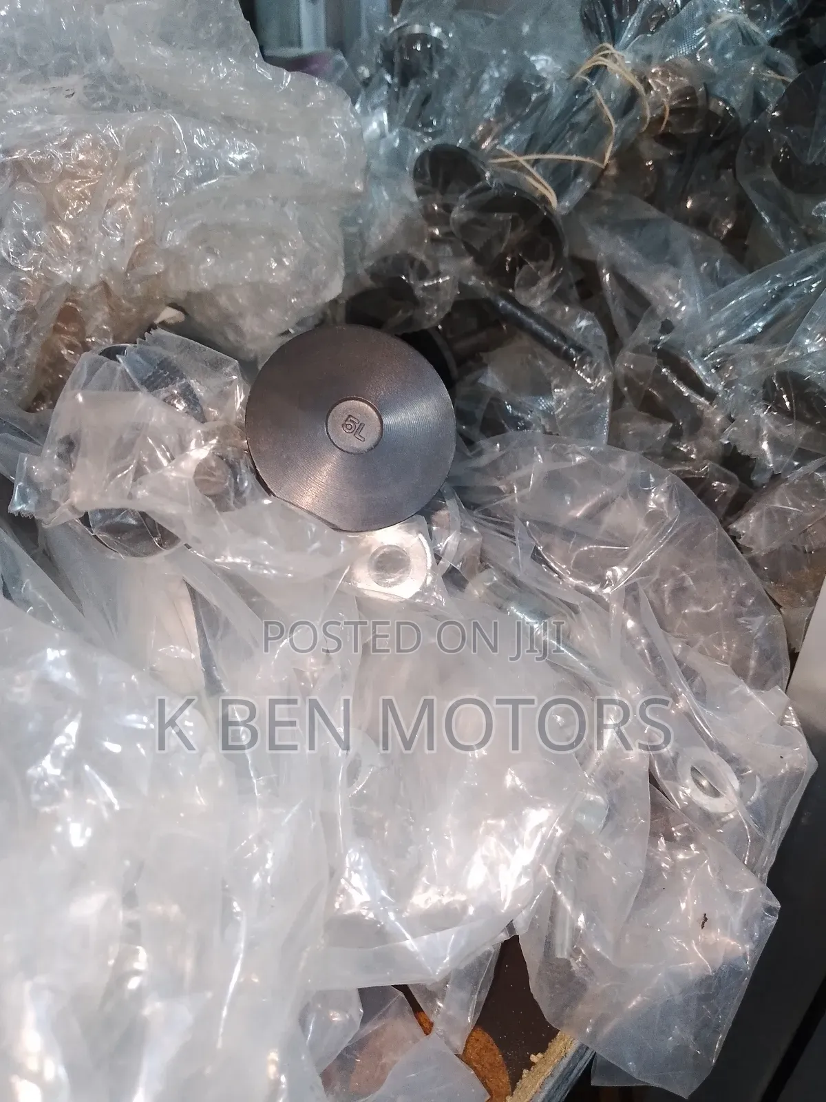 Toyota Hilux 5l Engine Valves