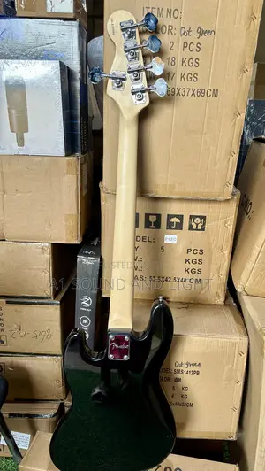 Fender 5 Strings Passive Bass Guitar - 3 Tones[Free Bag]