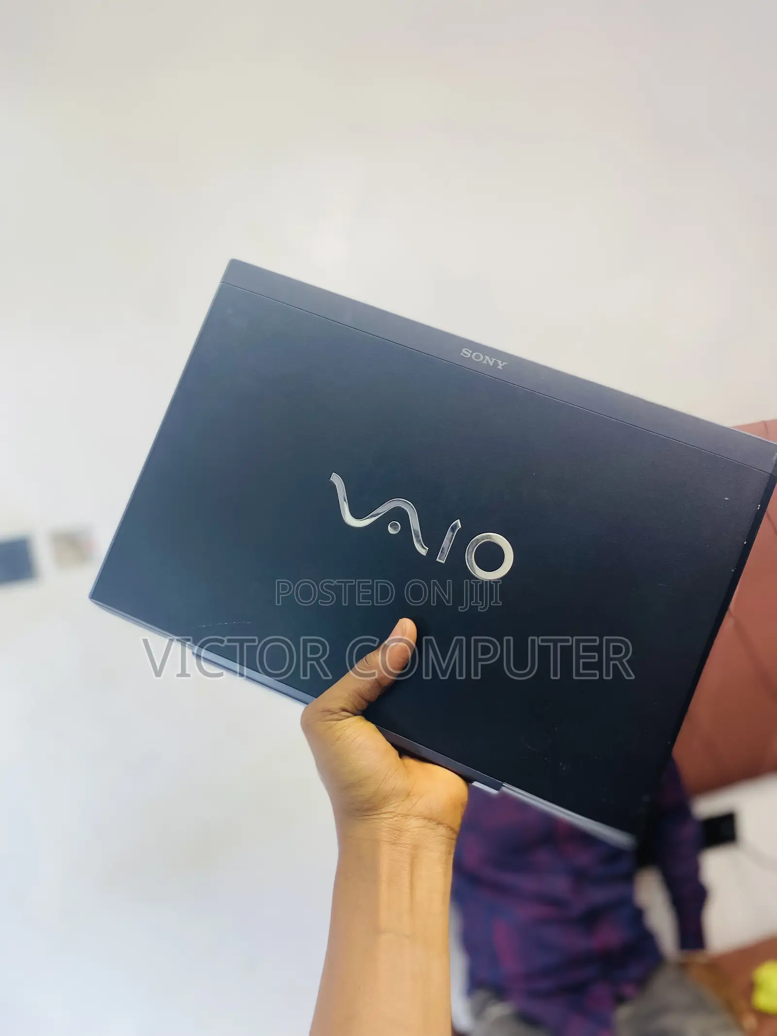New Laptop Sony VAIO VPC-SB3S9E 8GB Intel Core i5 HDD 250GB