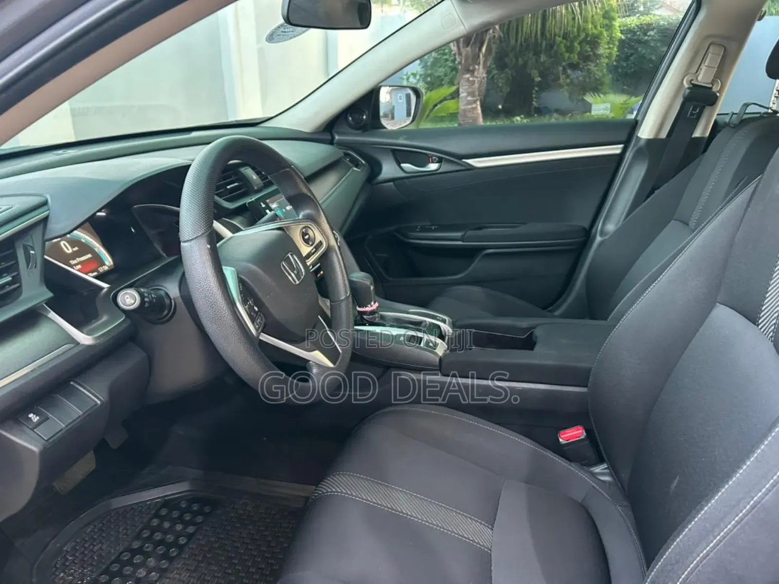 Honda Civic Touring 4dr Sedan (1.5L 4cyl) 2017 Silver
