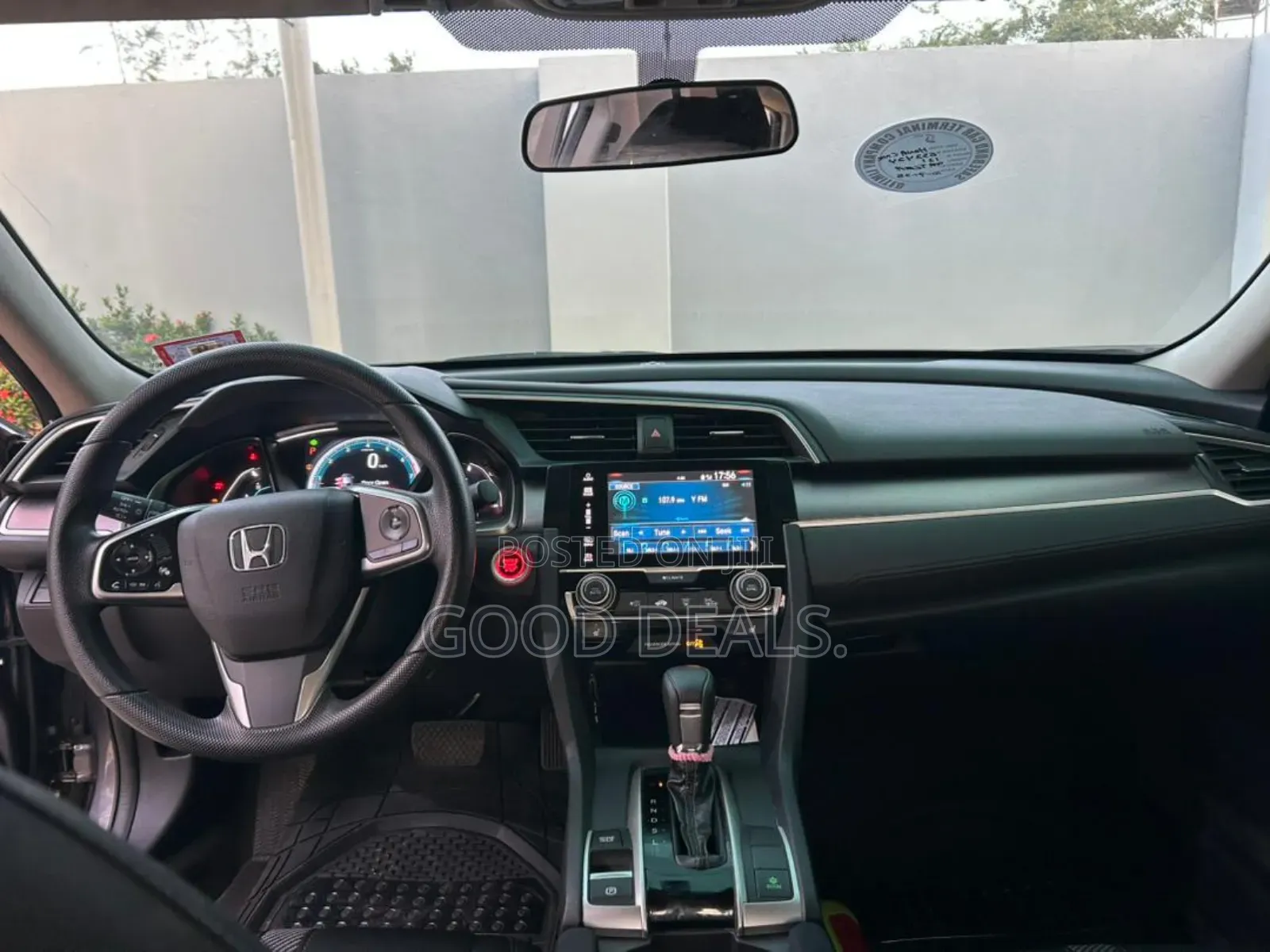 Honda Civic Touring 4dr Sedan (1.5L 4cyl) 2017 Silver