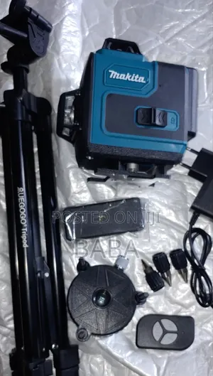 Makita 16 Line Green Light