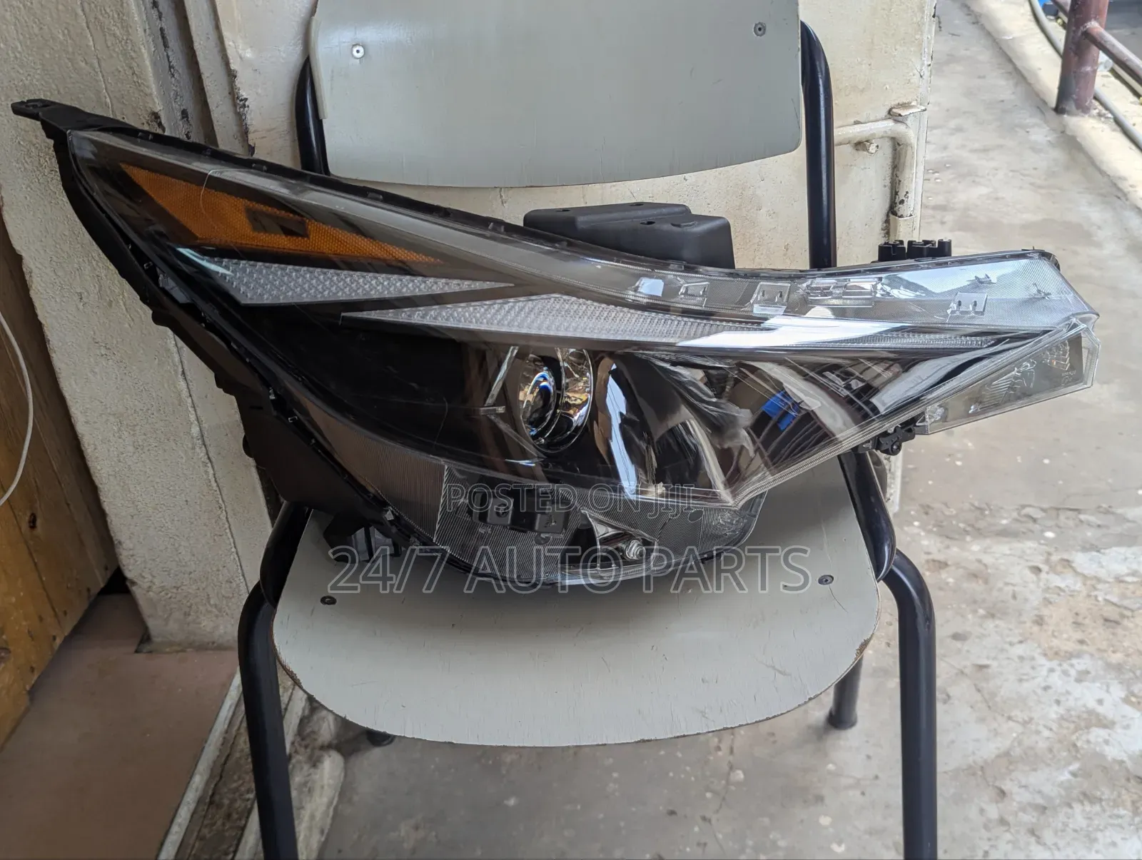 Hyundai Elantra 2021-2023 Headlight