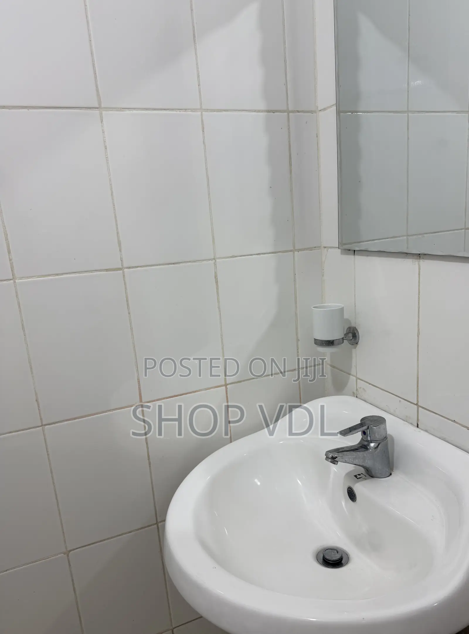 2bdrm Apartment in Lajoya Courts, Zongo Junction for sale