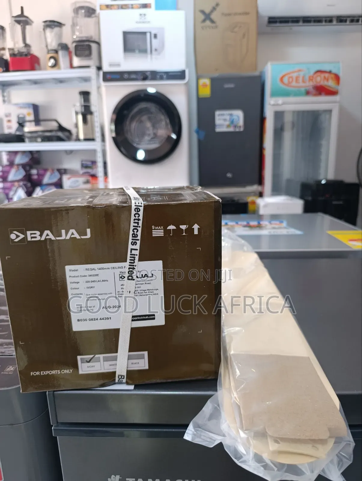 Bajaj Regal Ceiling Fan-Ivory ₵