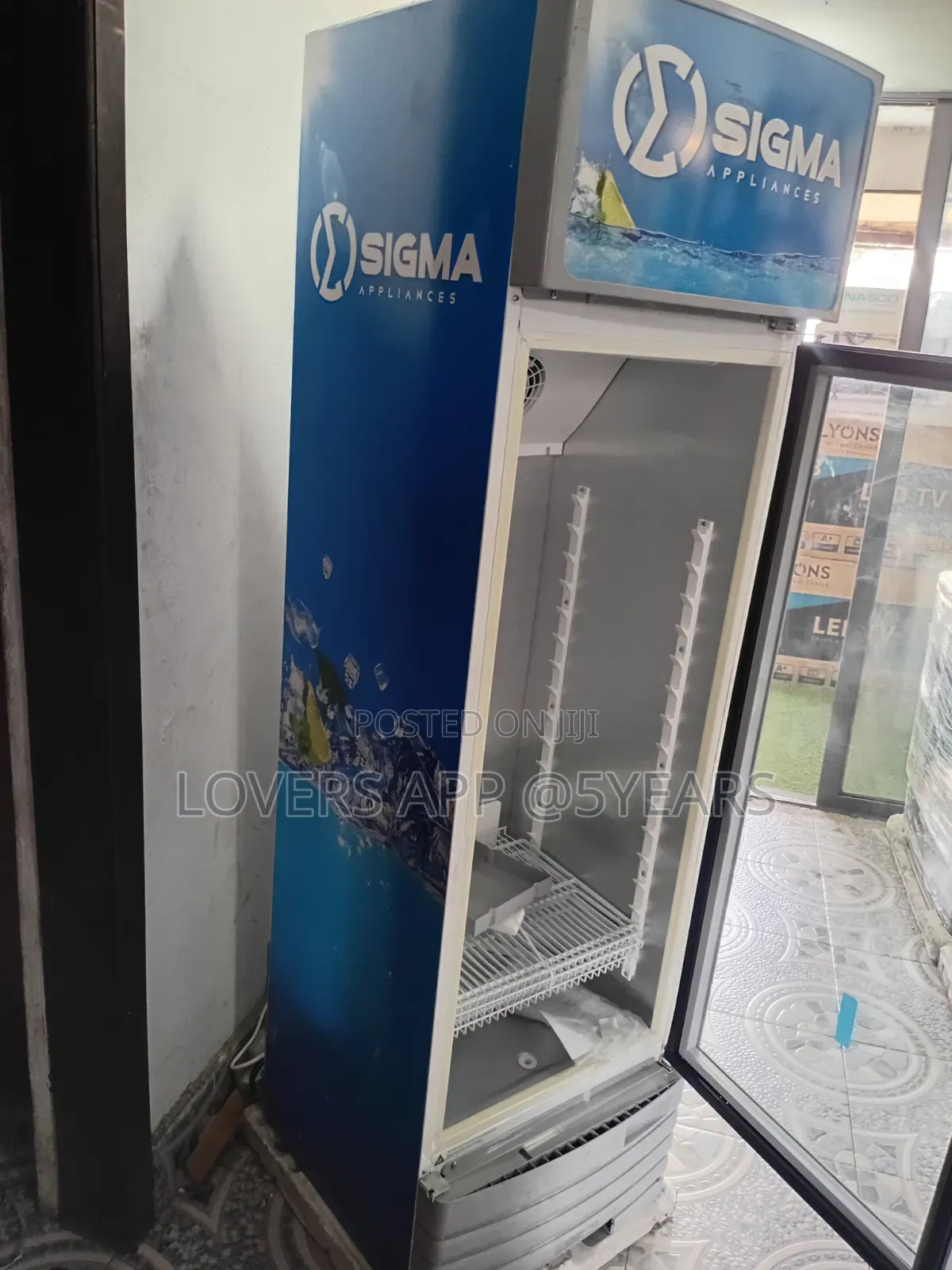 Sigma Large Capacity Refrigerator – Perfect for Family Storage