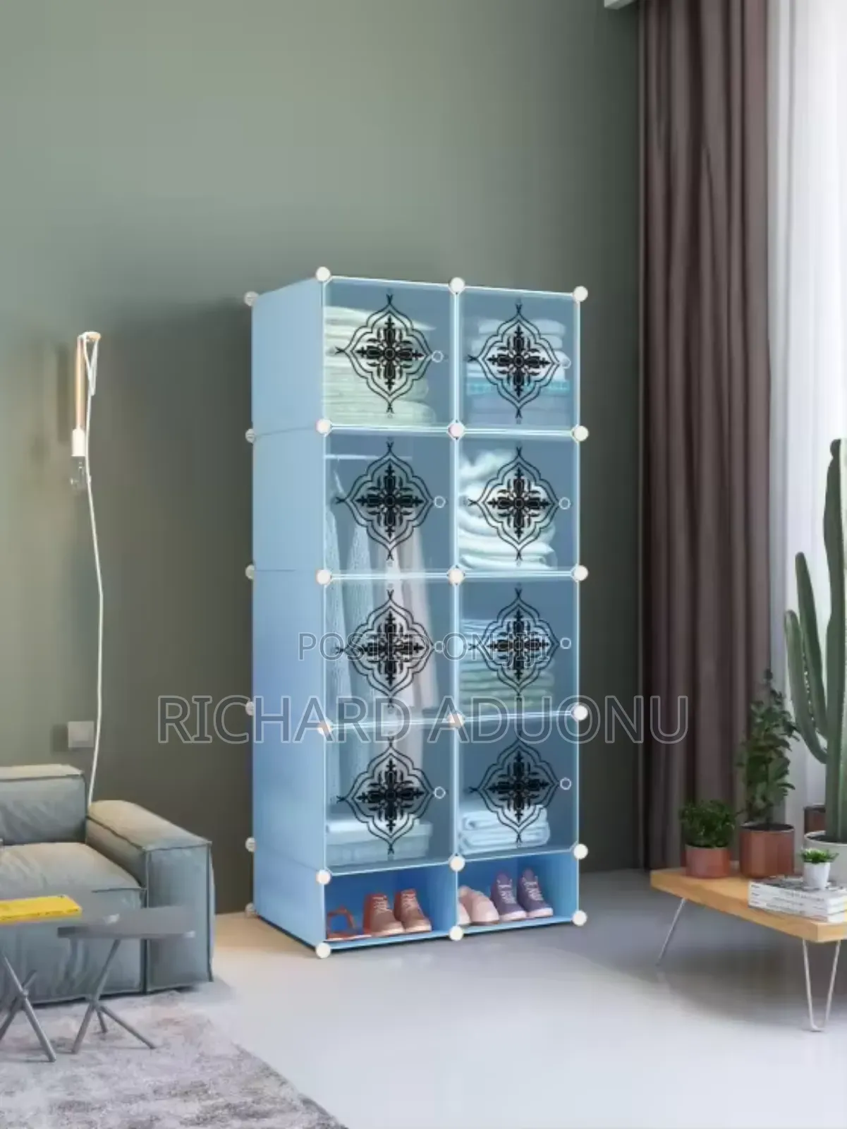 8 Cubes Wardrobe With Shoe Rack
