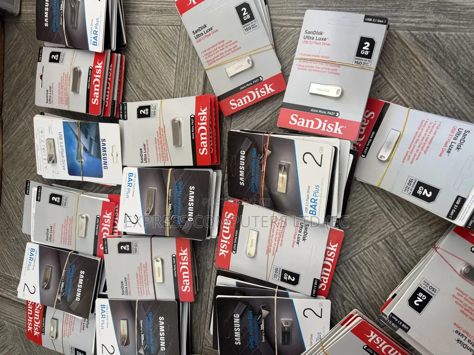 Samsung/Sandisk Original 2gb Pen Drives Speed 3.1 Brand New From Uk
