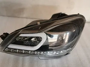 Mercedes Benz C250 Headlight Driver Side
