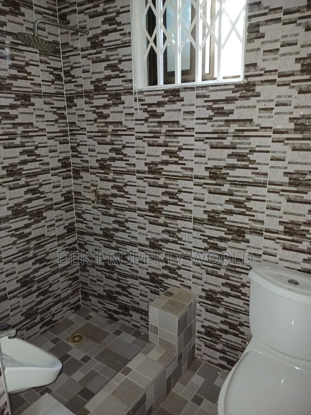 1bdrm Apartment in Ga East Municipal for rent