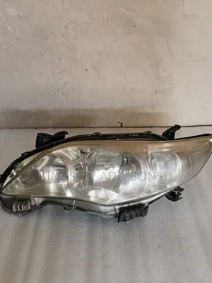 Toyota Corolla 2012 Headlight Driver Side