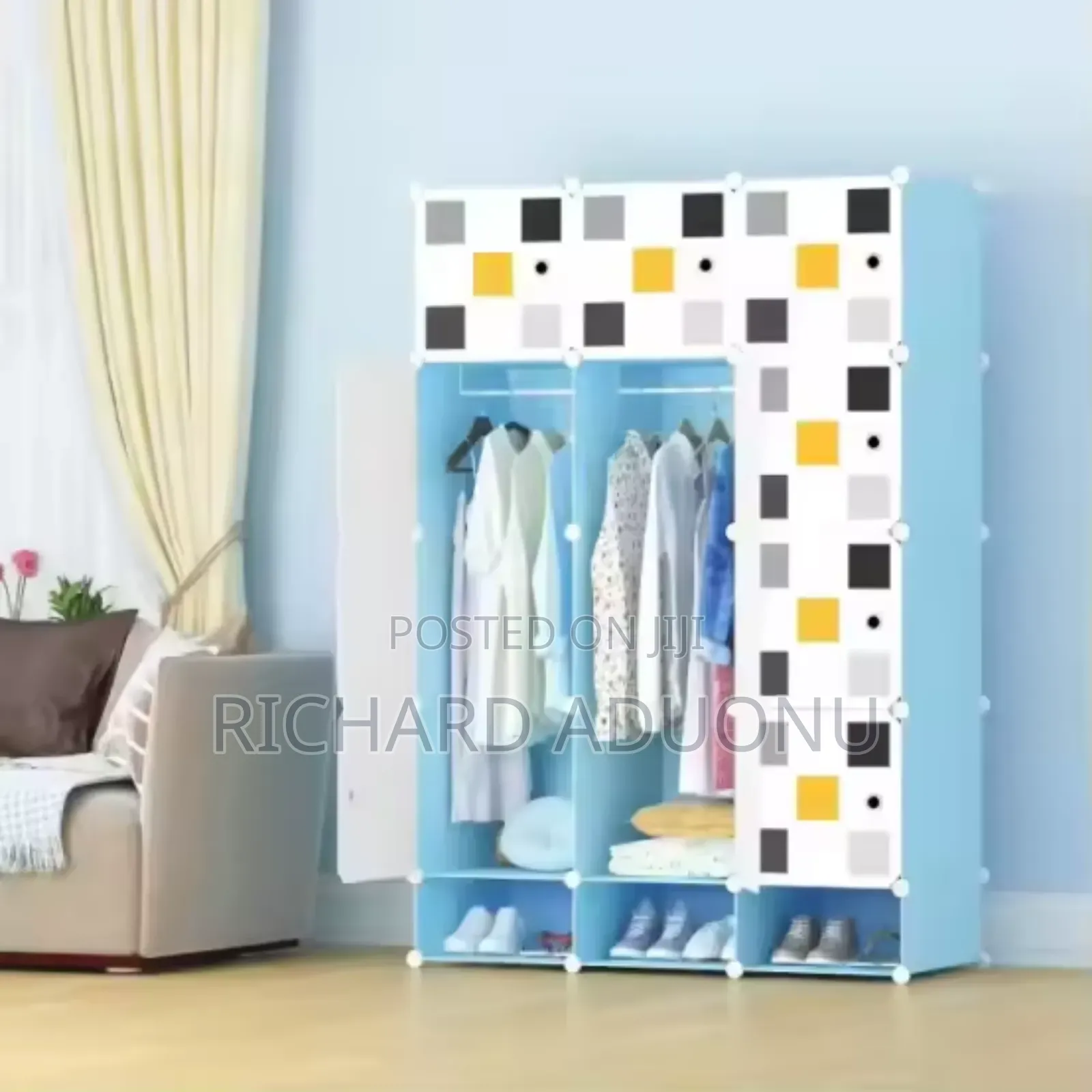 8 Cubes Wardrobe With Shoe Rack