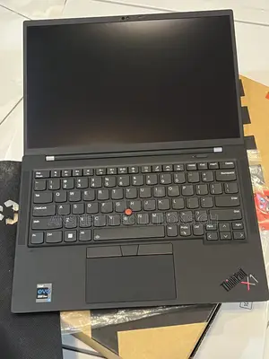 New Laptop Lenovo ThinkPad X1 Carbon 16GB Intel Core i7 SSD 512GB