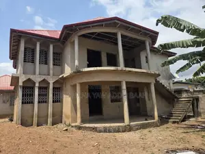 6bdrm Apartment in Broadcasting, West Hills Mall Area for sale