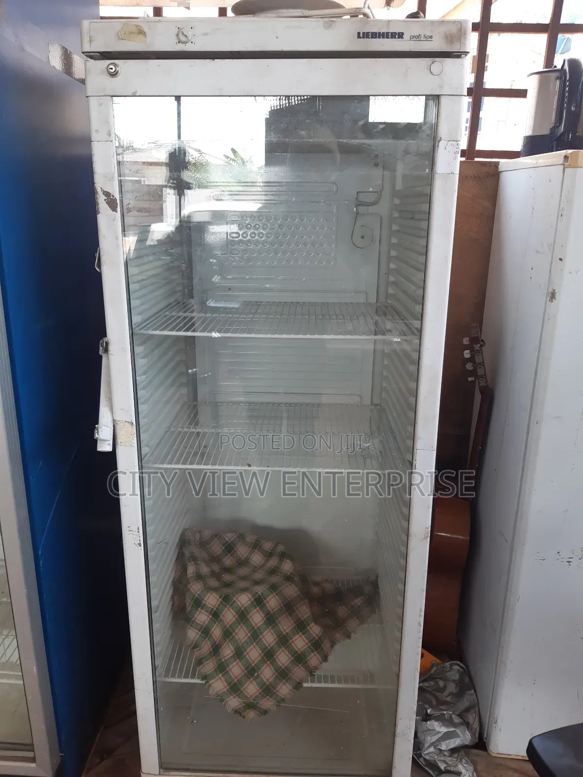 Refrigerator
