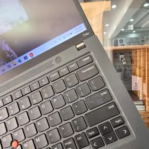 Laptop Lenovo ThinkPad T14 G3 16GB Intel Core i7 SSD 256GB
