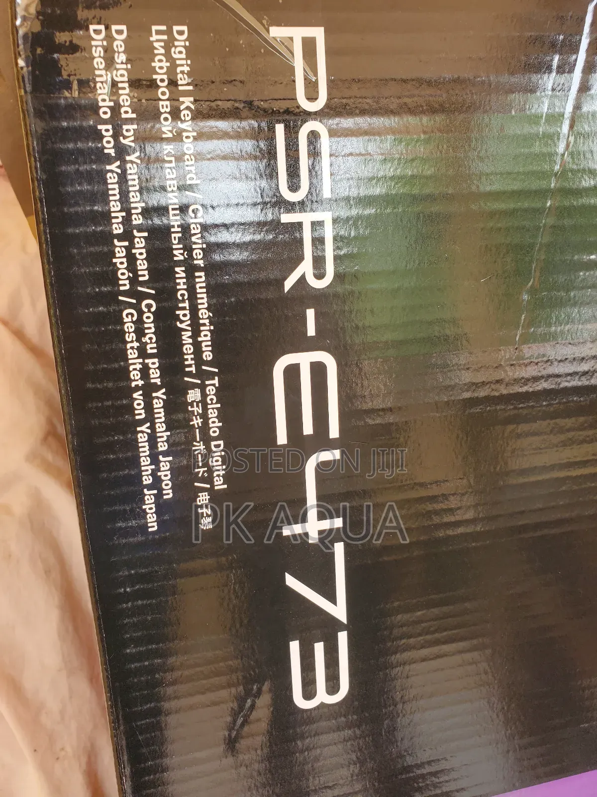 Yamaha PSR E473