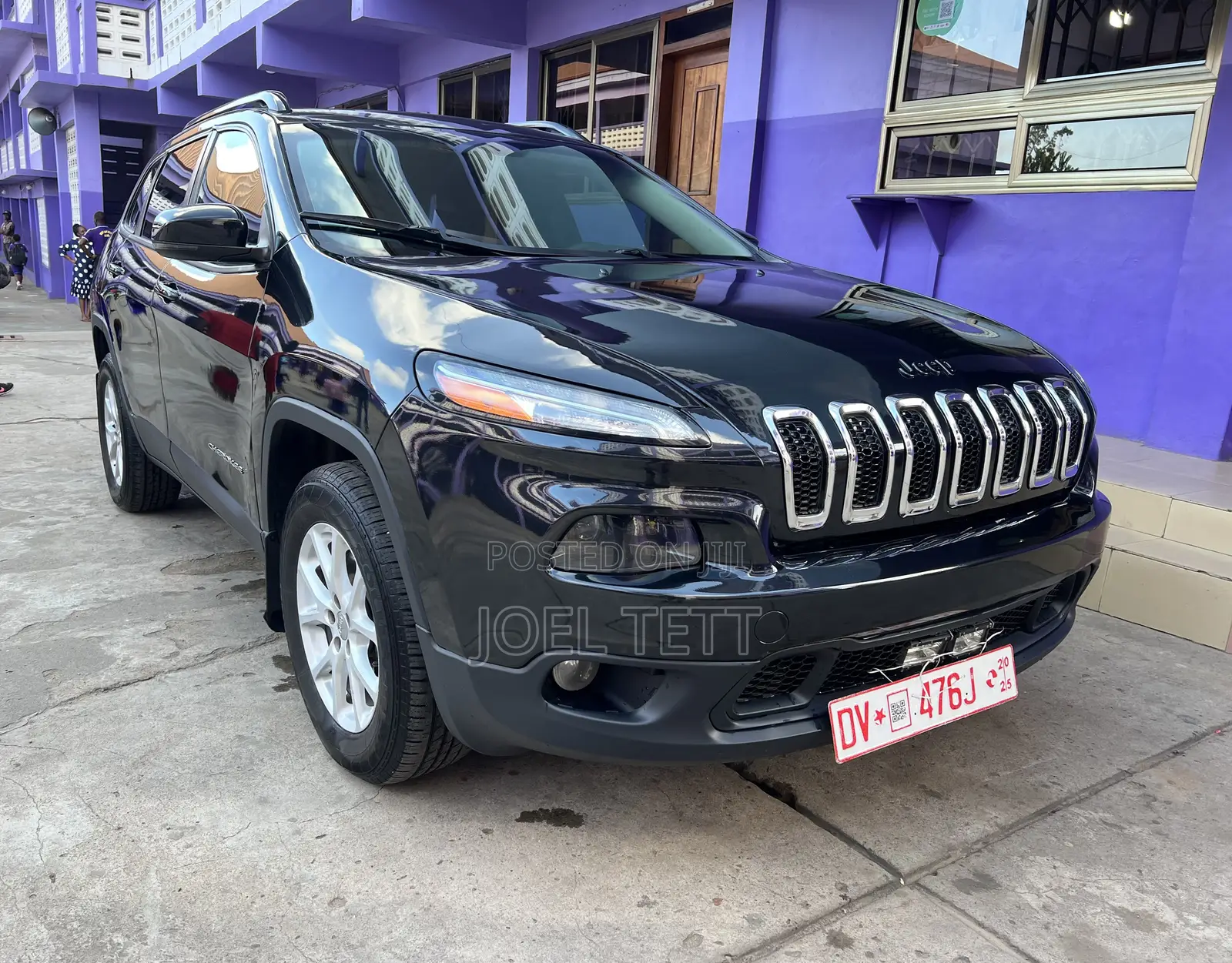 Jeep Cherokee Latitude 4dr SUV 4WD (2.4L 4cyl 9A) 2014 Black