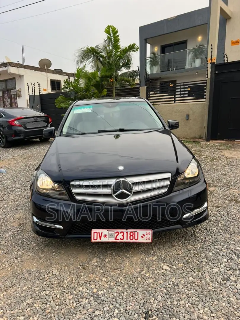 Mercedes-Benz C250 2013 Black