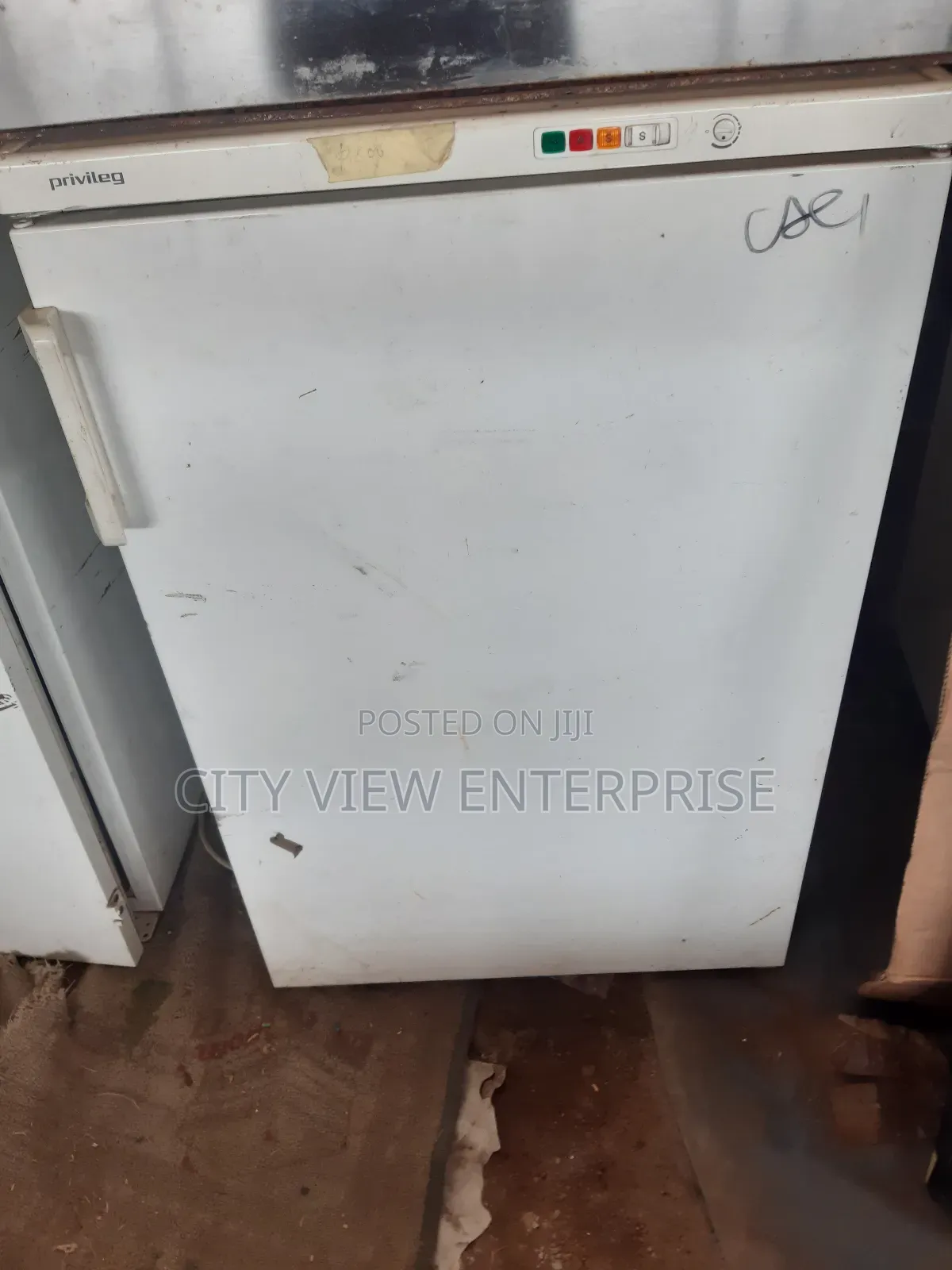 Refrigerator
