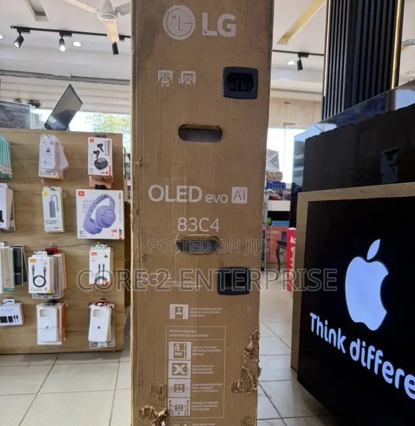 Lg Oled Evo Ai C4 83-Inch Smart Tv