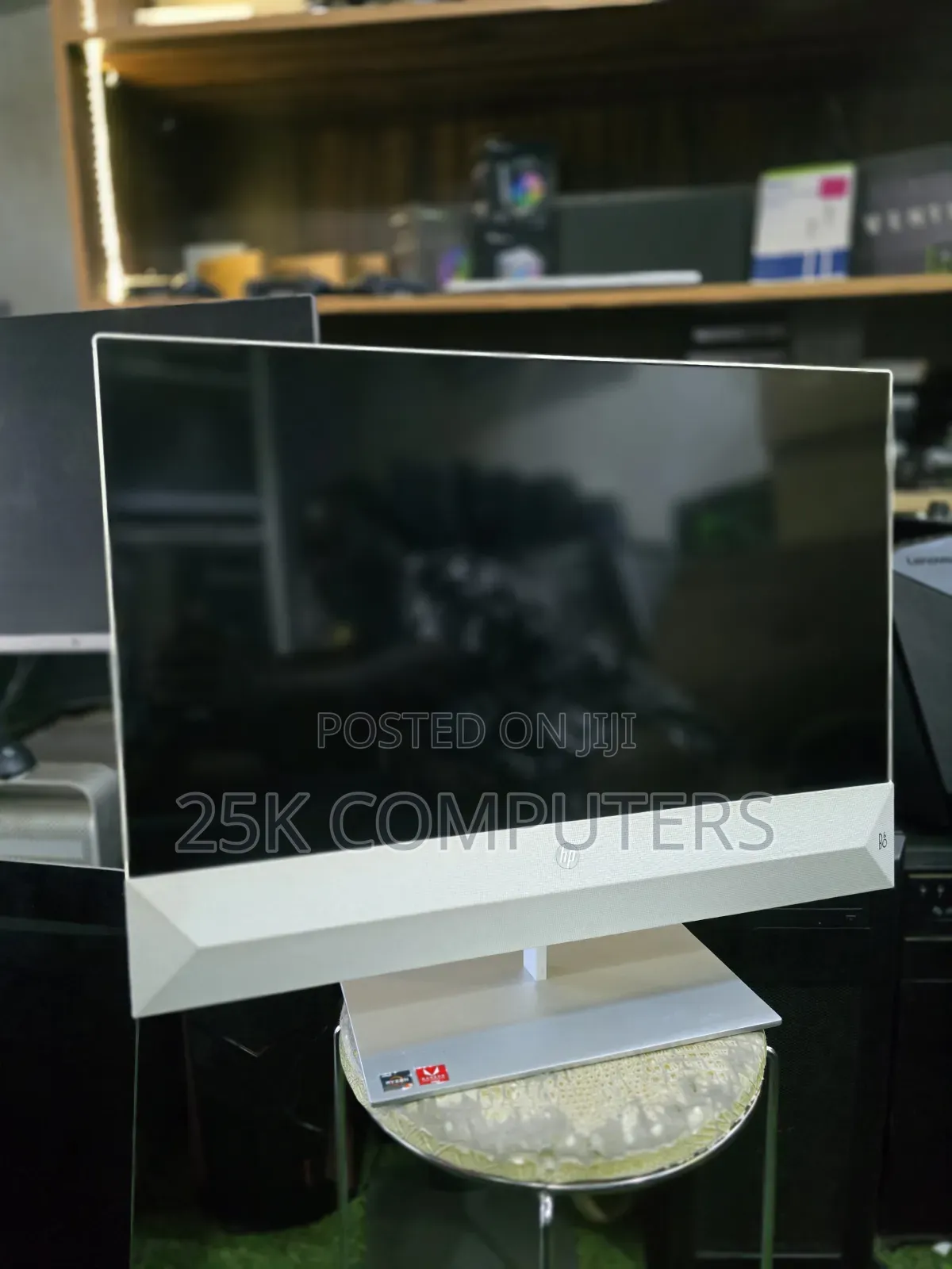 Desktop Computer HP Pavilion 24 8GB AMD Ryzen 5 HDD+SSD 1T