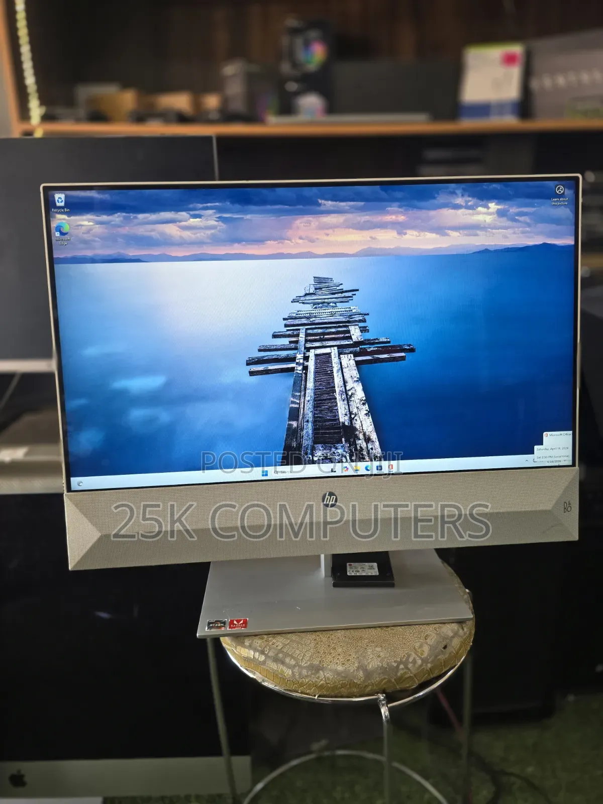 Desktop Computer HP Pavilion 24 8GB AMD Ryzen 5 HDD+SSD 1T