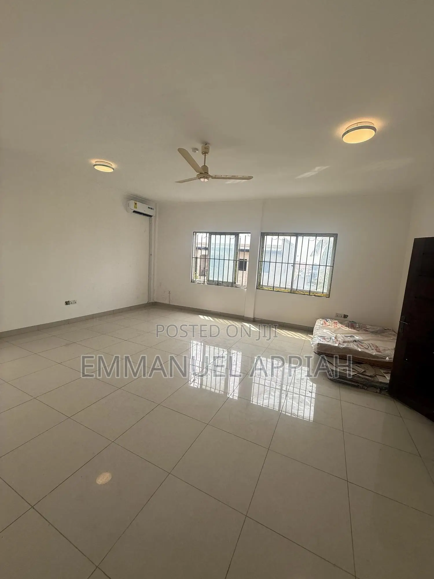 7bdrm House in Tema Comm.12 for rent