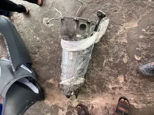 Mercedes Benz E300 Gear Box
