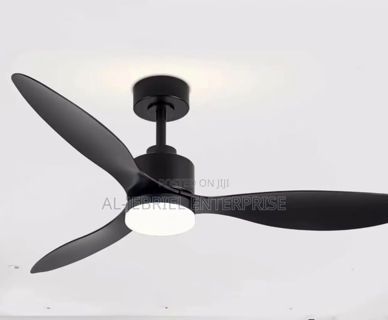 52” Led Ceiling Fan 3 Blades -Black