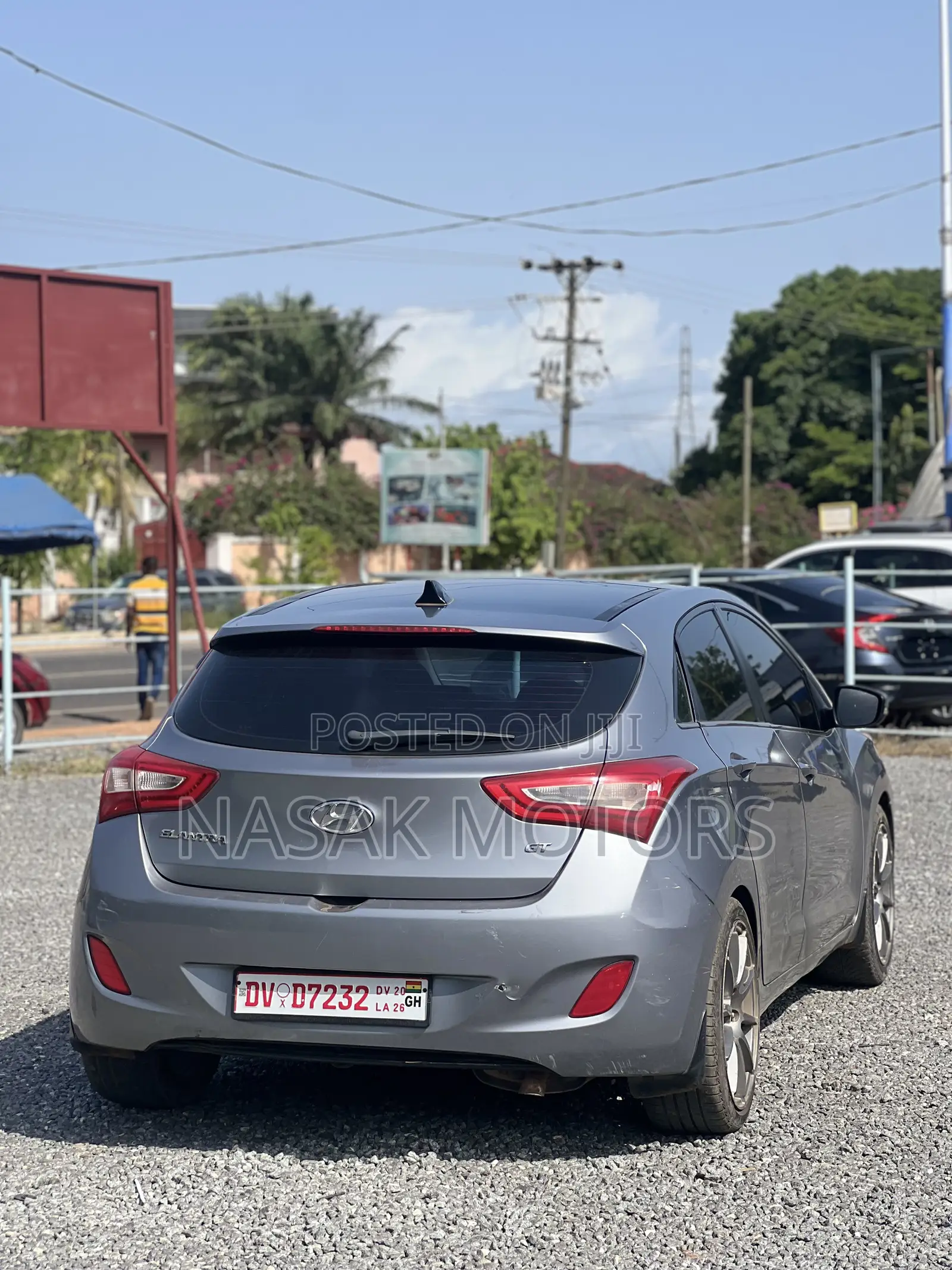 Hyundai Elantra Limited 4dr Sedan (1.8L 4cyl 6A) 2014 Gray