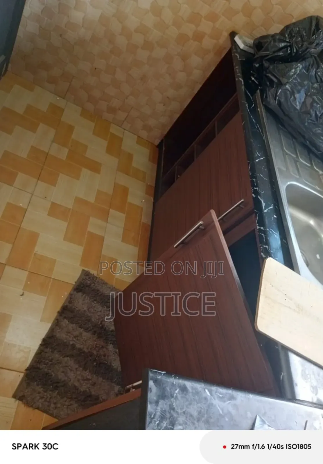 1bdrm Apartment in Adenta, Barrier for rent