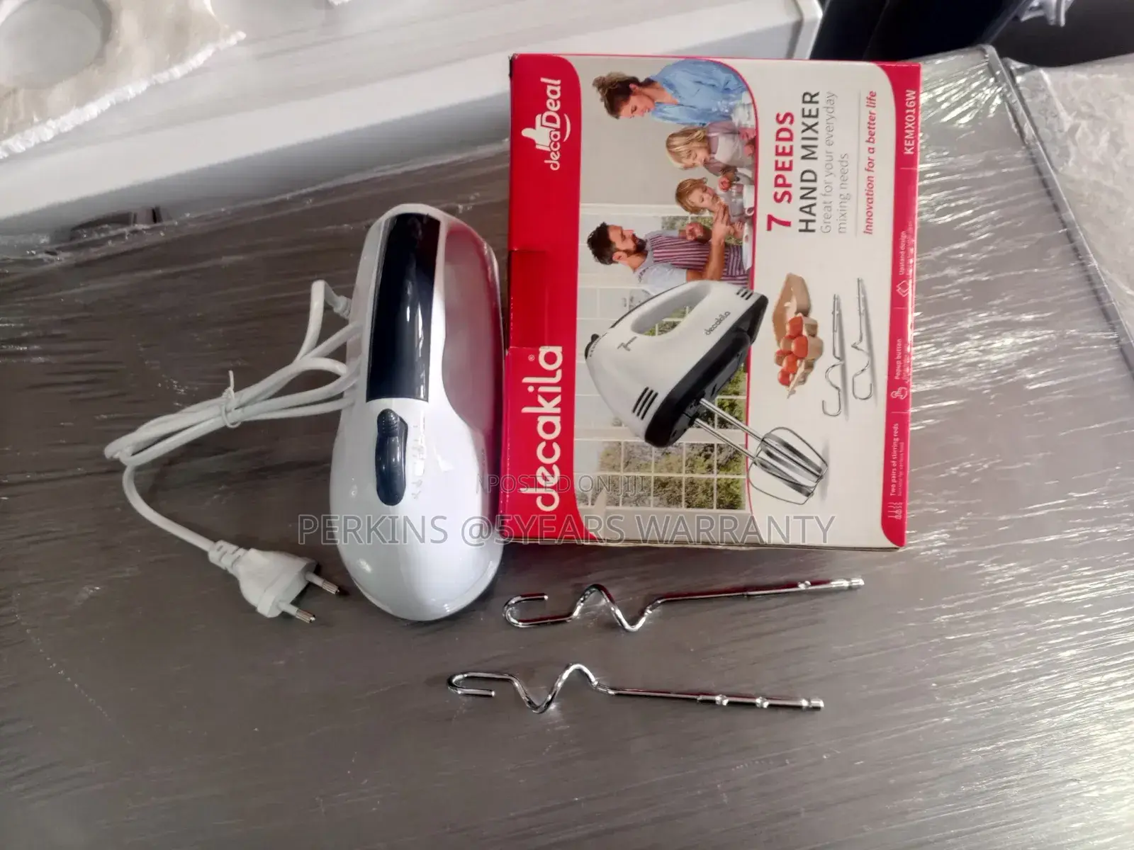 Decakila Kitchen Hand Mixer – Compact Yet Powerful