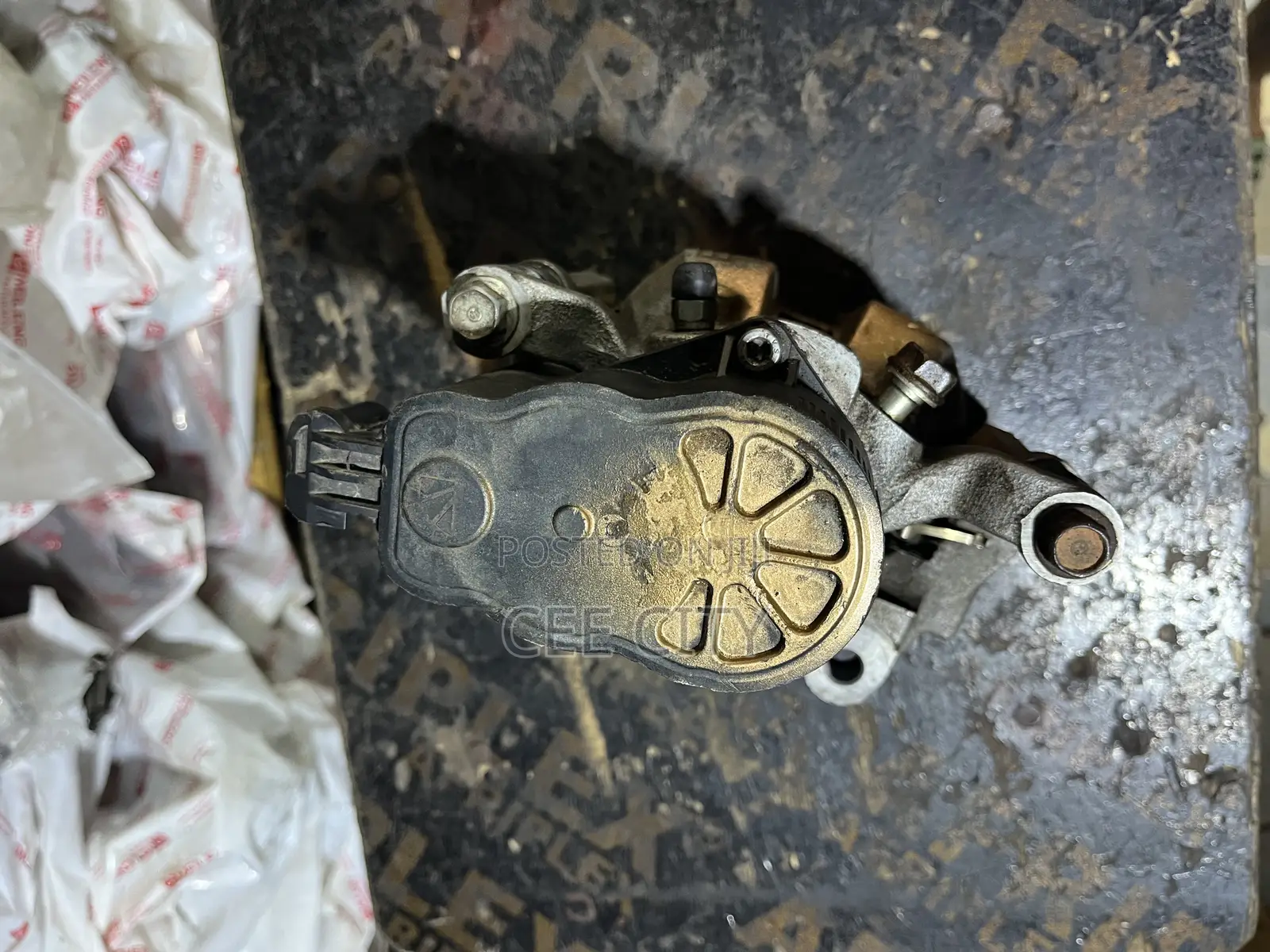 Honda CRV 2017-2023 Back Caliper With Abs Complete