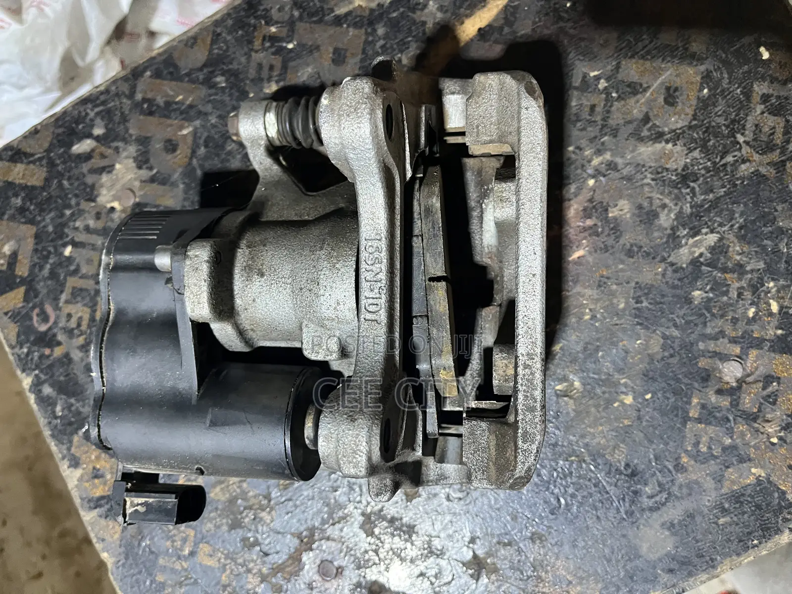 Honda CRV 2017-2023 Back Caliper With Abs Complete