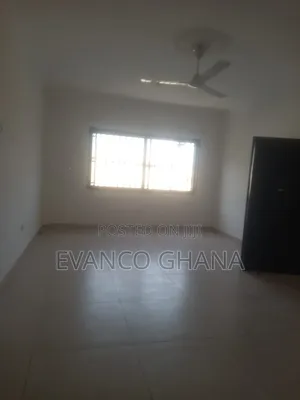 3bdrm House in Evanco Estate, Sakumono for sale
