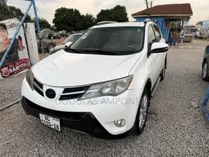 Toyota RAV4 2015 White