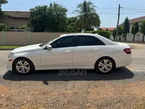 Mercedes-Benz E350 Base 4Matic Sedan AWD (3.5L 6cyl 7A) 2013 White
