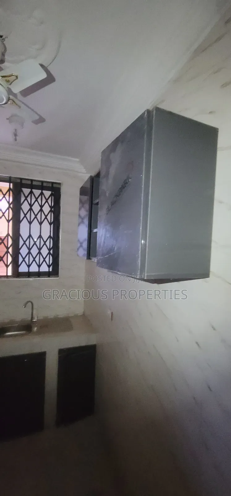 1bdrm Apartment in Gracious Properties, Weija for rent