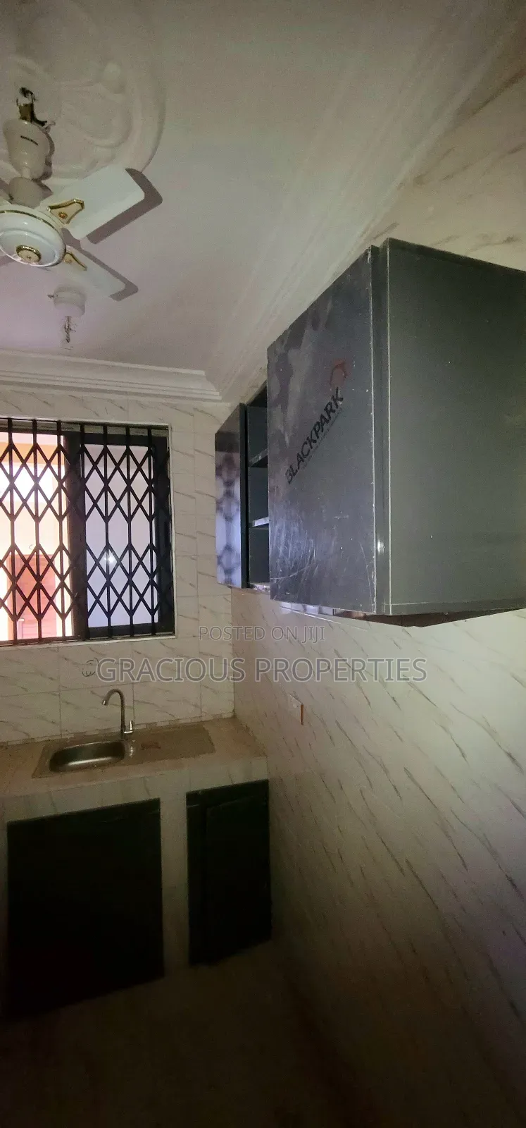 1bdrm Apartment in Gracious Properties, Weija for rent